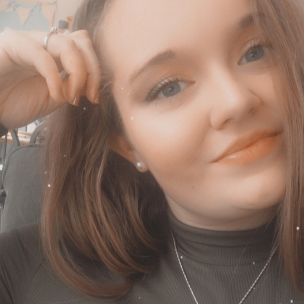 Meet your Posher, Abby